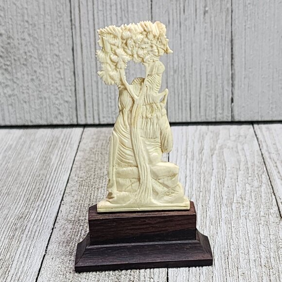 VTG Carved Christmas Display Shepard Holding Sheep and Staff Wood Base Nativity - Picture 3 of 7